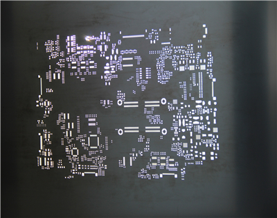 錫膏鋼網清洗后_副本.jpg 錫膏鋼網清洗后_副本.jpg