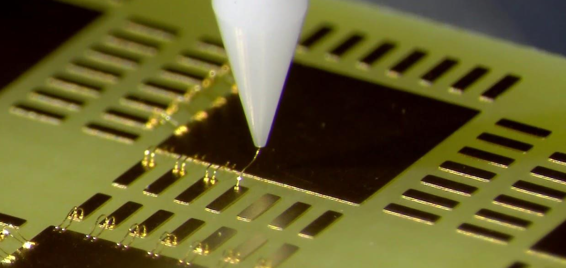 半導體器件的混合鍵合技術和芯片清洗劑介紹