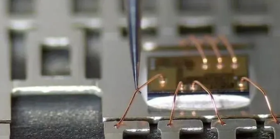 芯片焊線封裝技術全面解析和芯片封裝清洗介紹