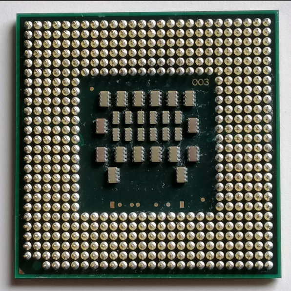 傳統與創新芯片封裝工藝對比分析及合明科技芯片封裝清洗劑介紹