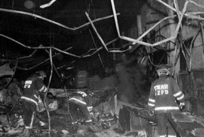 SMT洗網水不安全已被水基清洗劑替代