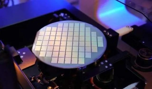 1688526642142079.jpg 半導體.jpg